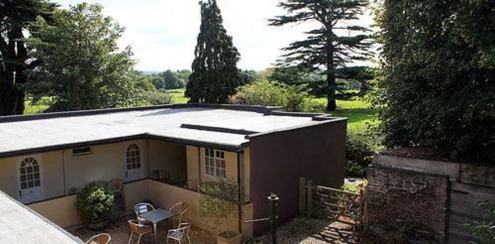 The Coach House Bed & Breakfast Winterbourne Exterior foto