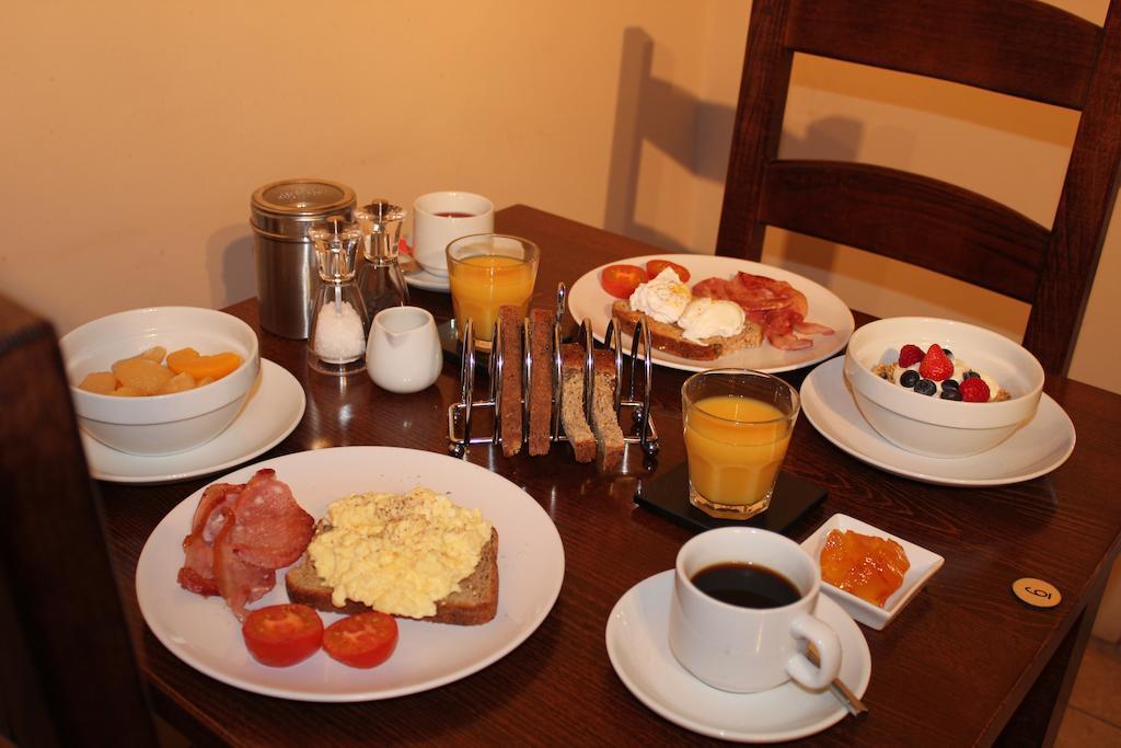 The Coach House Bed & Breakfast Winterbourne Exterior foto