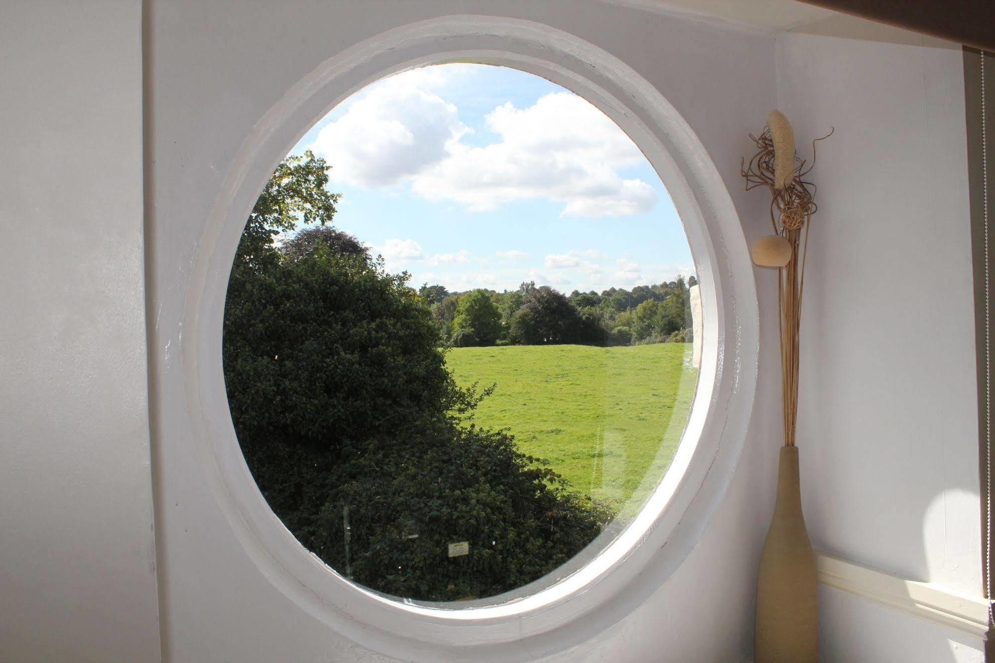 The Coach House Bed & Breakfast Winterbourne Exterior foto